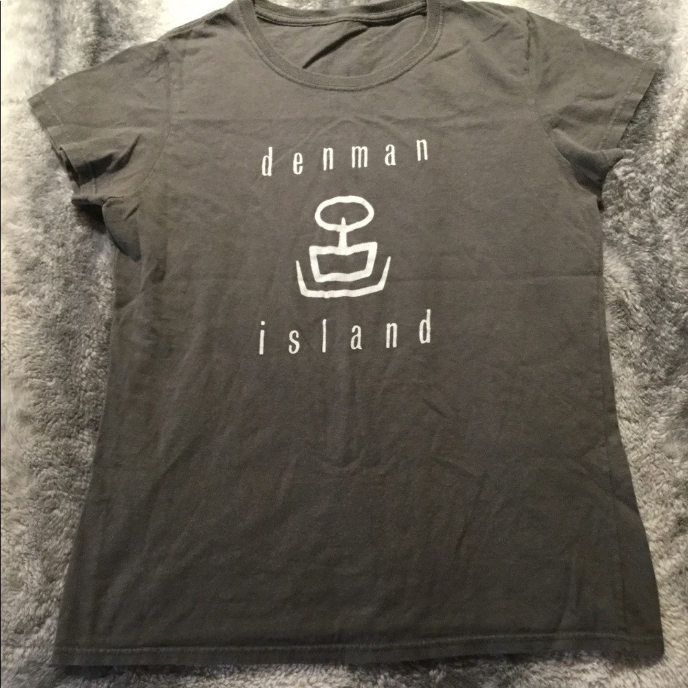 3 for 15$ Denman Island Tee
